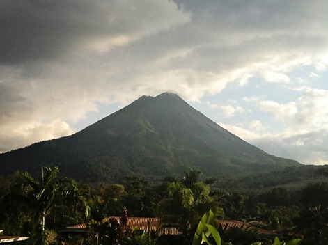 Arenal volcano clear