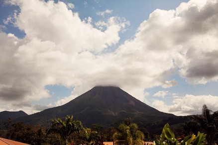 Arenal volcano cloudy