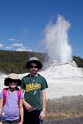 kids and geyser-1