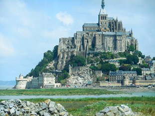 Mont St Michel closeup-1