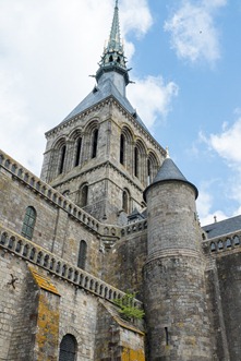 Mt St Michel spire-1