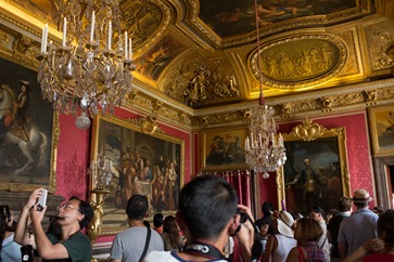 Versailles Room-1